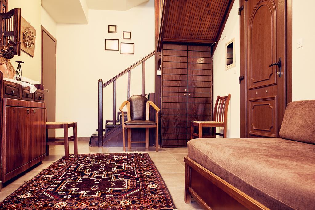 Militsa Guesthouse Naousa  Kamer foto